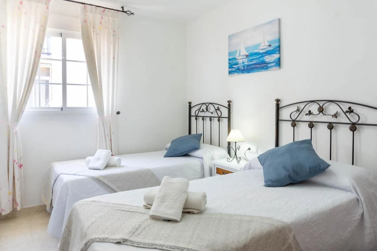 Home Victoria Playa Malaga Ринкон-де-ла-Викториа Апартаменты